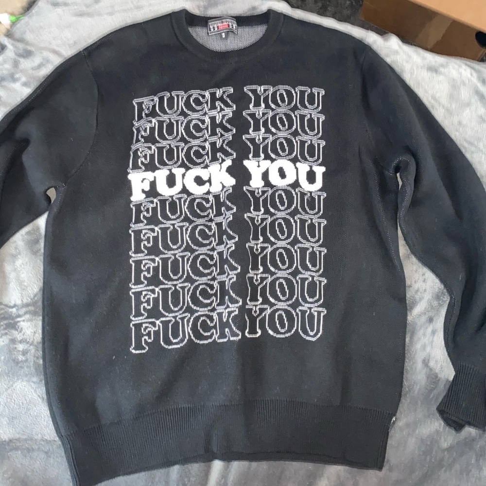 Supreme Sweater Authentic